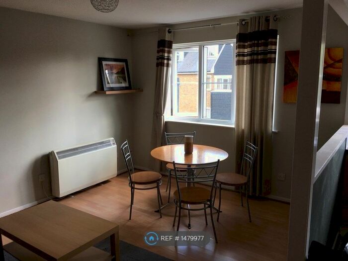 1 Bedroom Flat To Rent In Kirkham Road, Beckton, E6