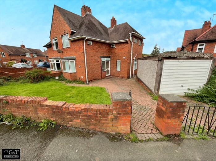 3 Bedroom Semi-Detached House To Rent In Birch Avenue, Brierley Hill, DY5