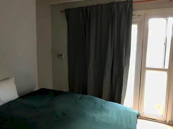 3 Bedroom Flat To Rent In Thurtle Road, London, E2