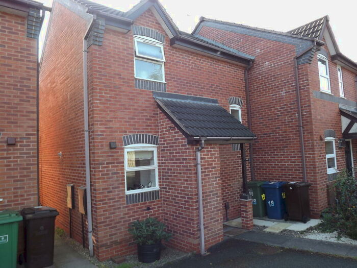 2 Bedroom House To Rent In Chestnut Grove, Stone, ST15