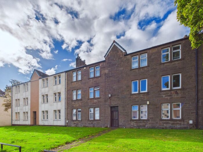 1 Bedroom Flat To Rent In Byron Street, Dundee, DD3