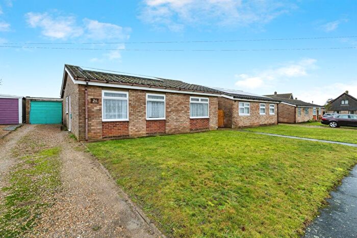 3 Bedroom Detached Bungalow For Sale In St. Marys Road, Long Stratton, Norwich, NR15