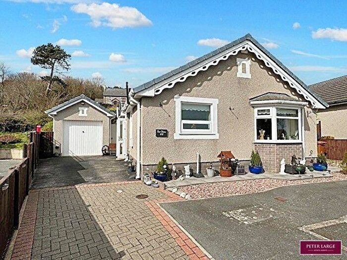 2 Bedroom Detached Bungalow For Sale In Maes Offa, Trelawnyd, LL18