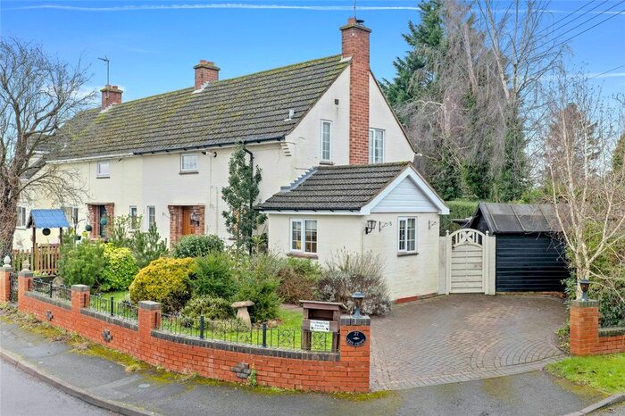 3 Bedroom Semi-Detached House For Sale In Church Lench, Evesham, Worcestershire WR11