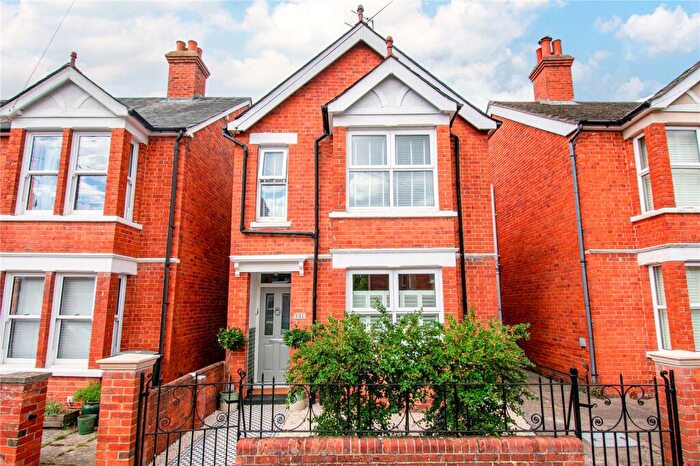 3 Bedroom Detached House For Sale In Salcombe Road, Newbury, Berkshire, RG14