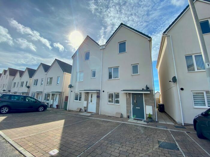4 Bedroom Property To Rent In Temple Walk, Plymouth, PL2