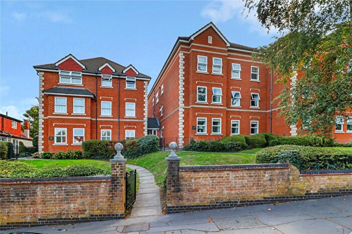 2 Bedroom Flat For Sale In Normanton Road, Croydon, CR2