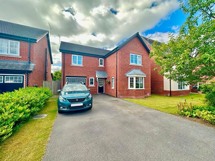 4 Bedroom Detached House For Sale In Oaks Close, Aston, Cheshire, CW5