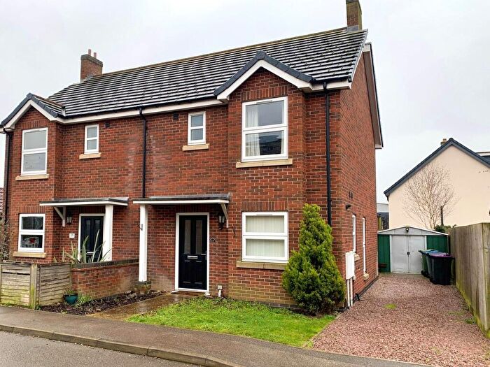 3 Bedroom Semi-Detached House For Sale In William Street, Saxilby, Lincoln, LN1