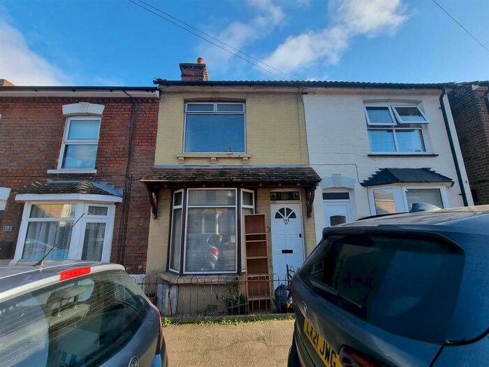 2 Bedroom Terraced House To Rent In Malling Road, Snodland, ME6