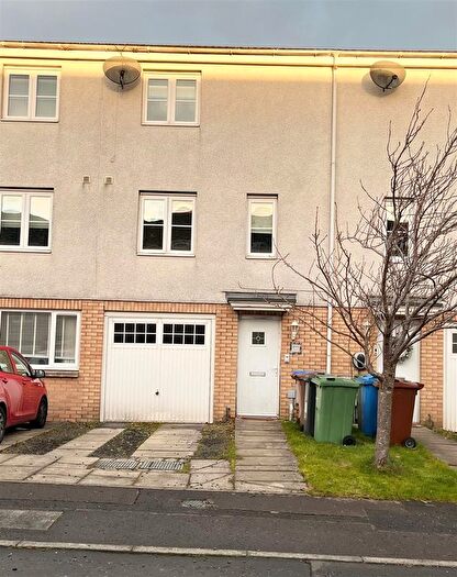 3 Bedroom Terraced House To Rent In Queens Crescent, Livingston, EH54