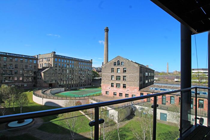 1 Bedroom Flat For Sale In Victoria Mills, Salts Mill Roa, Shipley, Bradford, BD17