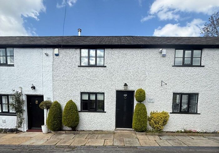 2 Bedroom Cottage To Rent In Mill Brow, Worsley, Manchester, M28