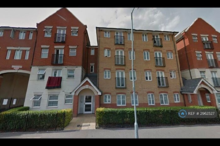2 Bedroom Flat To Rent In Sixpenny Court, Barking, IG11