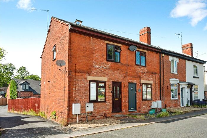 2 Bedroom End Of Terrace House For Sale In Enfield Road, Hunt End, Redditch, Worcestershire, B97