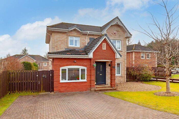 3 Bedroom Detached House For Sale In Taylor Green, Deer Park, Livingston, EH54
