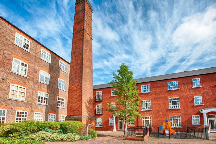 2 Bedroom Apartment To Rent In Lattimore Road, St Albans, Herts, AL1