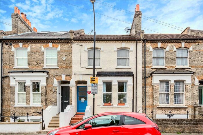 1 Bedroom Flat To Rent In Reporton Road, Munster Village, SW6