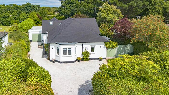 4 Bedroom Detached Bungalow For Sale In Overdale Road, Willaston, CH64