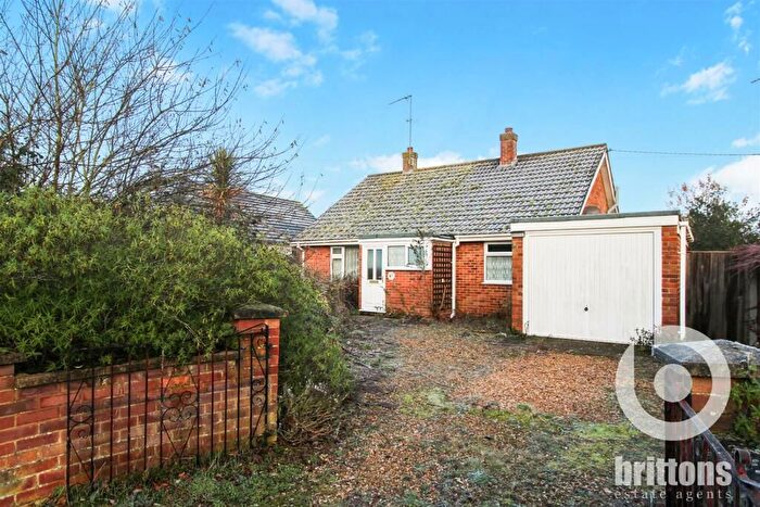 3 Bedroom Bungalow For Sale In Low Road, Congham, King's Lynn, PE32