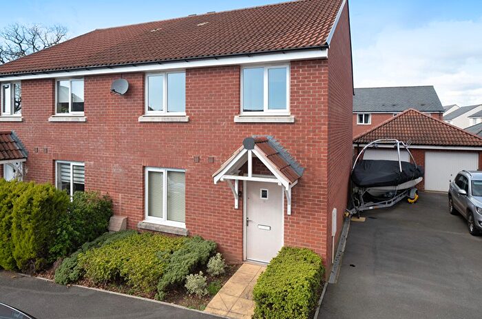 4 Bedroom Semi-Detached House To Rent In Shareford Way, Cranbrook, EX5