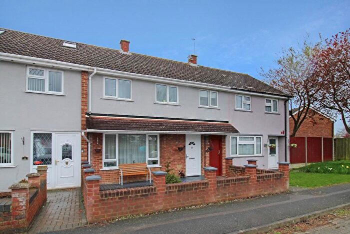3 Bedroom Terraced House For Sale In Caernarvon Crescent, Bletchley, Milton Keynes, Buckinghamshire, MK3