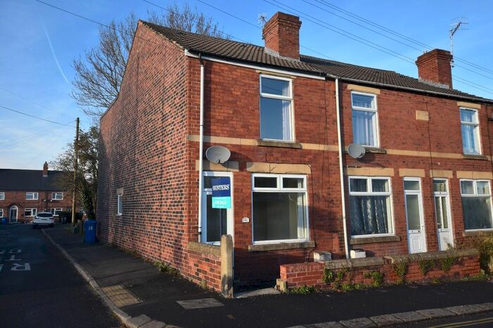 2 Bedroom End Terrace House For Sale In St. Johns Road, Newbold, Chesterfield, S41