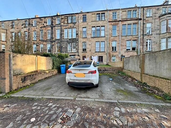 1 Bedroom Garage / Parking To Rent In Cecil Street, Glasgow, G12