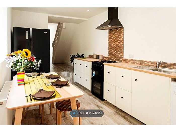 4 Bedroom Detached House To Rent In Bertram Street, Cardiff, CF24