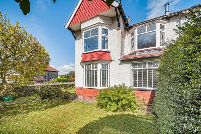 4 Bedroom Semi Detached House For Sale In Cimla Road, Neath, SA11