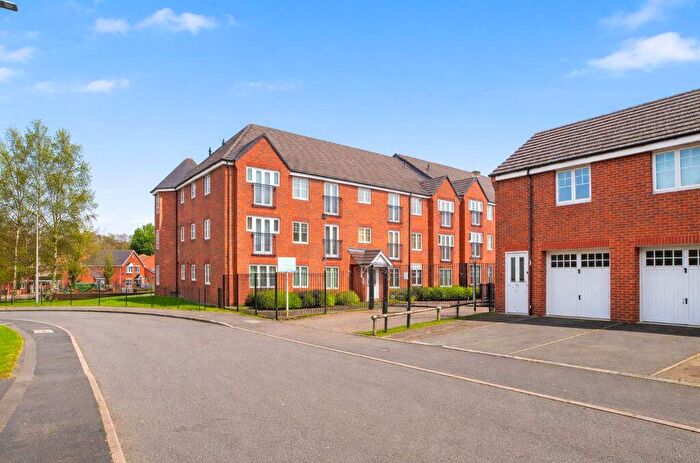 2 Bedroom Apartment For Sale In Westley Court, West Bromwich, B71