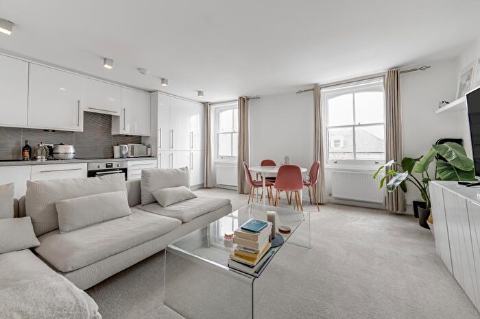 1 Bedroom Flat To Rent In Redcliffe Gardens, London, SW10