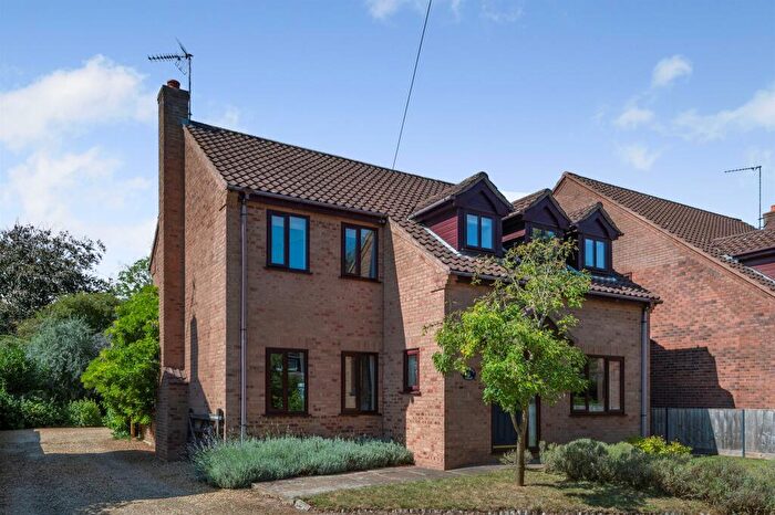 4 Bedroom Detached House For Sale In The Green, North Runcton, King's Lynn, PE33