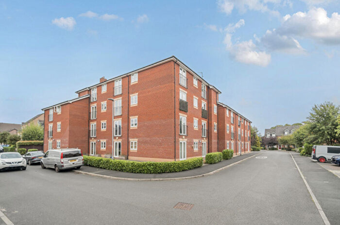 2 Bedroom Apartment For Sale In Lawnhurst Avenue, Wythenshawe, Manchester, M23