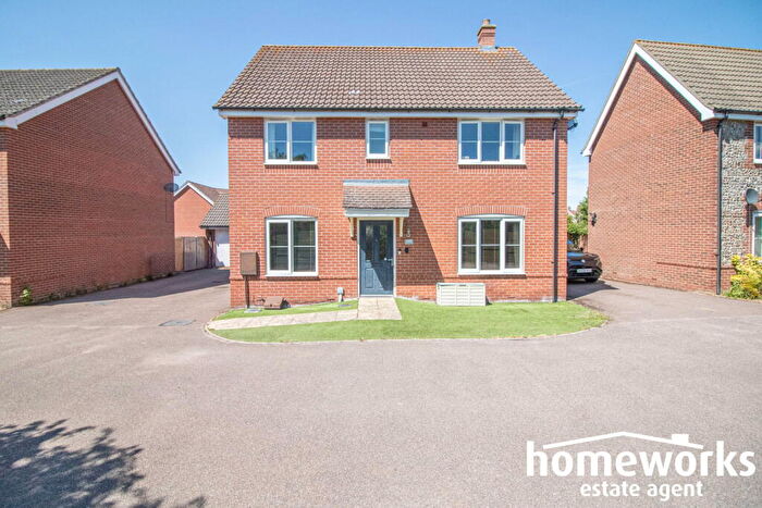 4 Bedroom Detached House For Sale In Ash Close, Dereham, NR20