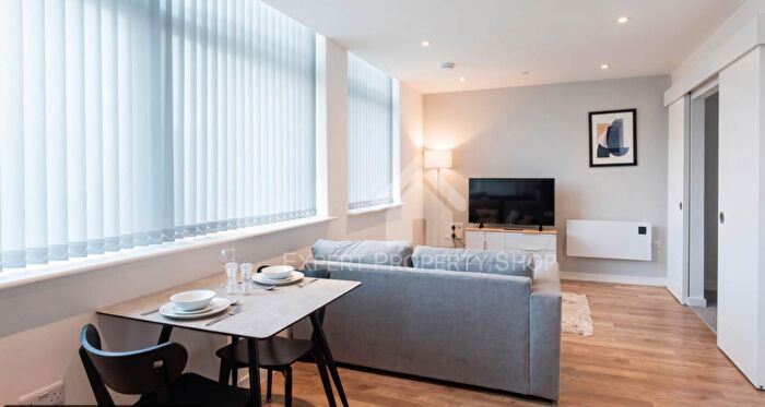 1 Bedroom Apartment For Sale In Seymour Grove, Manchester, Manchester, M16