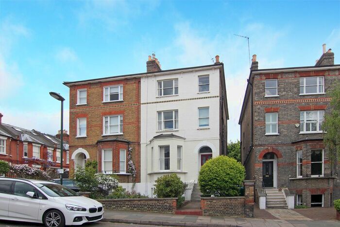 1 Bedroom Flat To Rent In Mount Ararat Road, Richmond, TW10