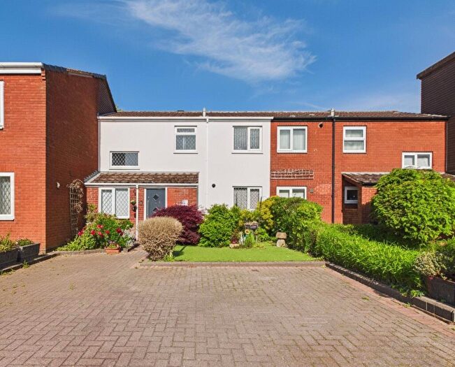 3 Bedroom Terraced House For Sale In Lindridge Drive, Walmley, Sutton Coldfield, B76