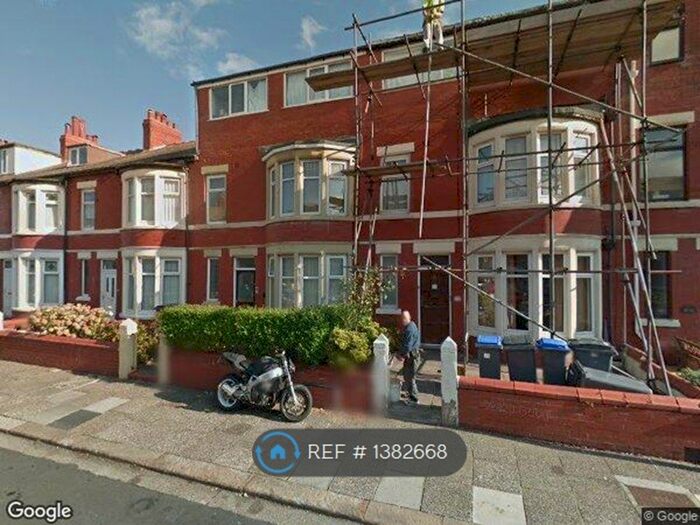 2 Bedroom Flat To Rent In Seafield Road, Blackpool, FY1