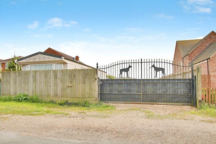 4 Bedroom Land For Sale In Mill Road, Murrow, PE13