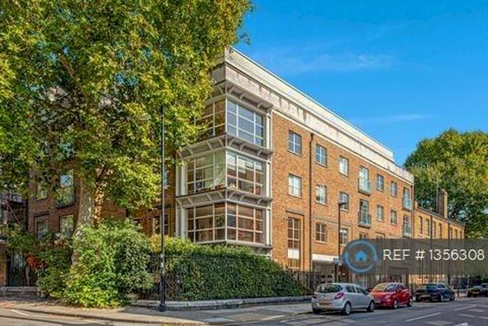 2 Bedroom Flat To Rent In The Hydra Building, London, EC1R
