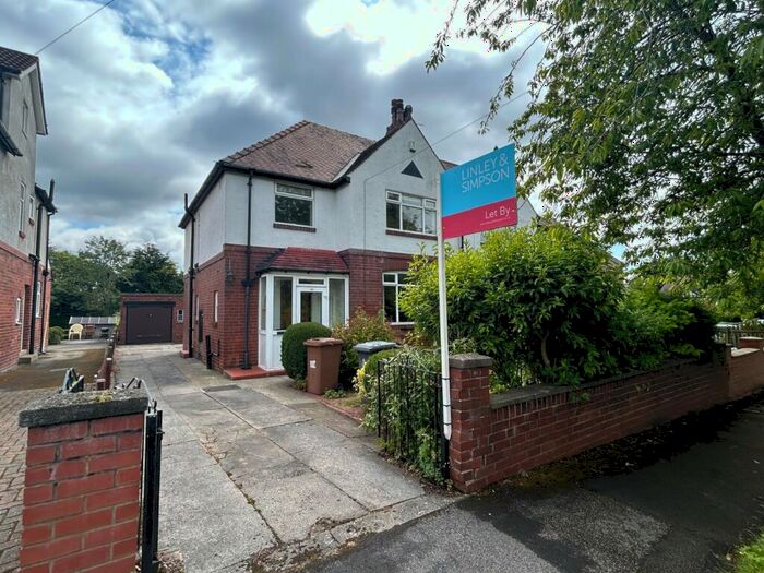 3 Bedroom Semi-Detached House To Rent In Becketts Park Drive, Headingley, Leeds, LS6