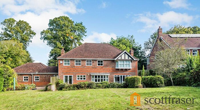 5 Bedroom Detached House To Rent In Cumnor Hill, Oxford, OX2