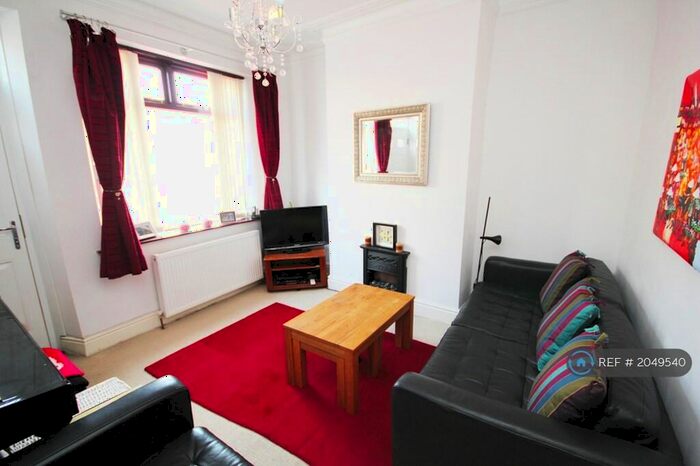 3 Bedroom Terraced House To Rent In Tapton Hill Road, Sheffield, S10