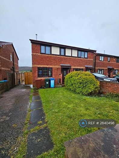 3 Bedroom Semi Detached House To Rent In Pennine Road, Chorley, PR6