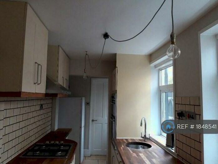 2 Bedroom Terraced House To Rent In Princess Road, Hinckley, LE10