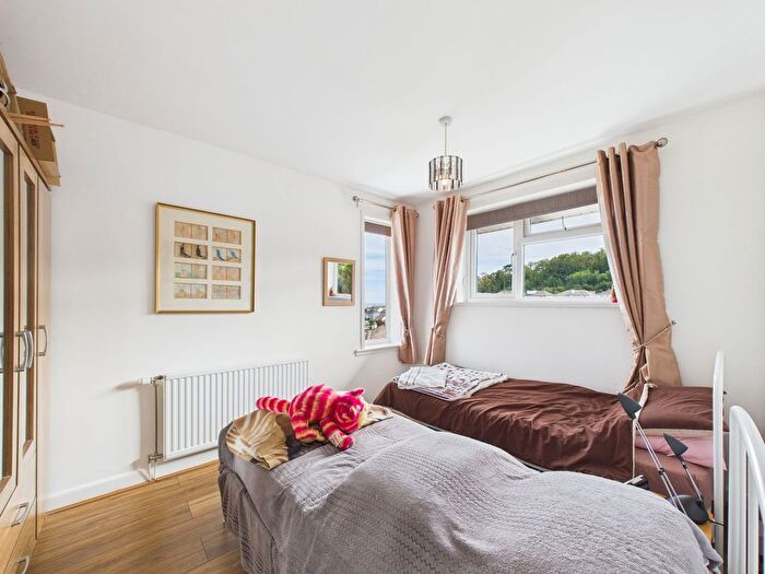 2 Bedroom Semi-detached Bungalow For Sale In Greenlands Avenue, Paignton, TQ3