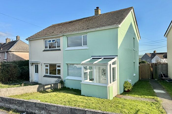 2 Bedroom House For Sale In Lodenek Avenue, Padstow, PL28