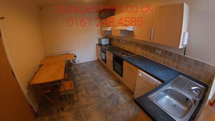 7 Bedroom House To Rent In Longford Place, Manchester, M14