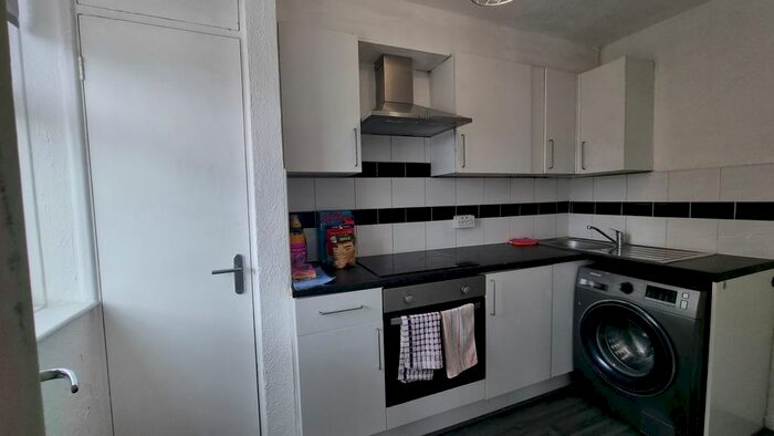 2 Bedroom Flat To Rent In High Street, Haverhill, CB9
